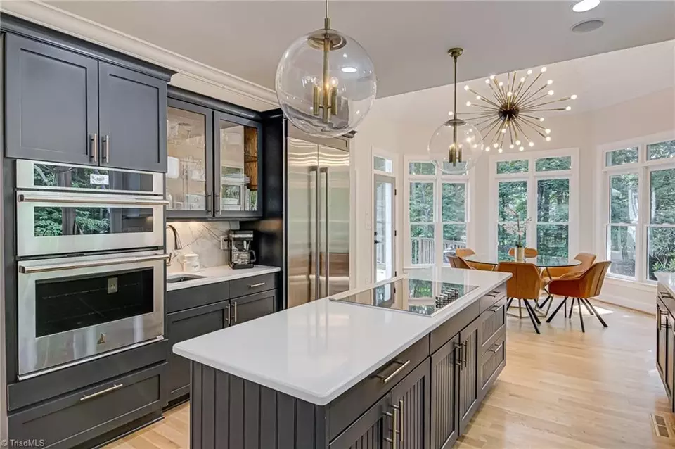 Captains Point — Kitchen